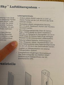 Ein Auszug aus der Beschreibung des Luftfilters, hier wird erwähnt, was der Luftfilter alles herausfiltert.