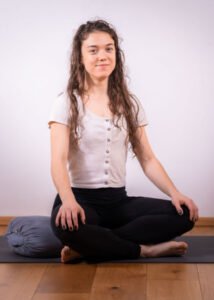 Ari Porträt klein Ari lächelt in die Kamera